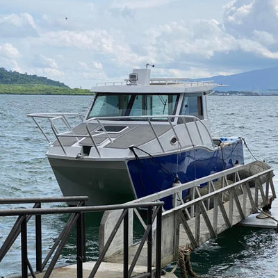 Factory Is Mass-produced 10m Sport Fishing Boats Passenger Boat 33ft Speed Boat