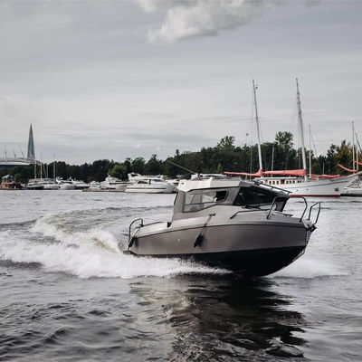 Europe Design Aluminum Boat 8.4m Fast Cabin Boat for Patrol and Recreation