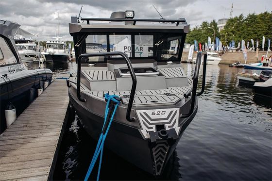 Europe Design Aluminum Boat 8.4m Fast Cabin Boat for Patrol and Recreation